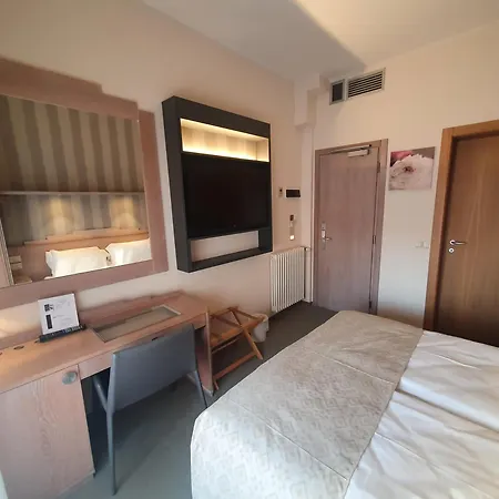 Europa Otel